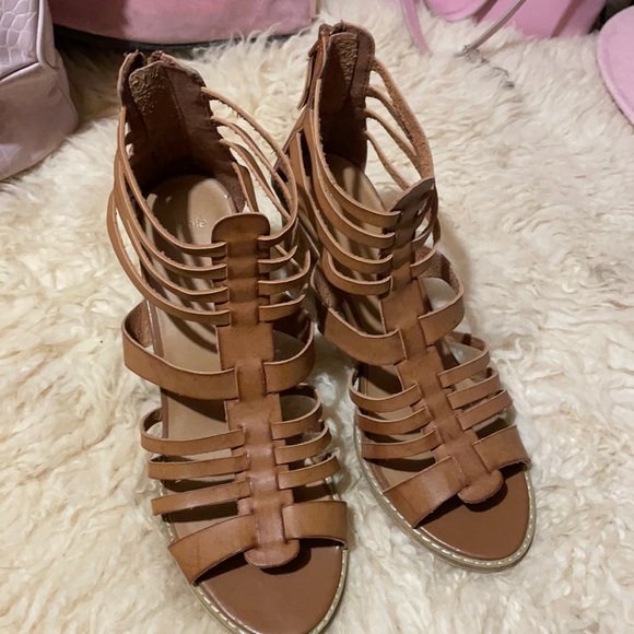 Ecote leather gladiator sandals - Picture 2 of 12